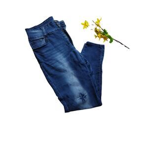 Between Us Stretch Denim Distressed Jeans - Size 18